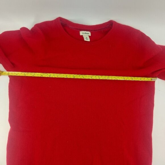 L.L Bean Women's Cashmere Classic, Crewneck Red Size Medium - Picture 8 of 11